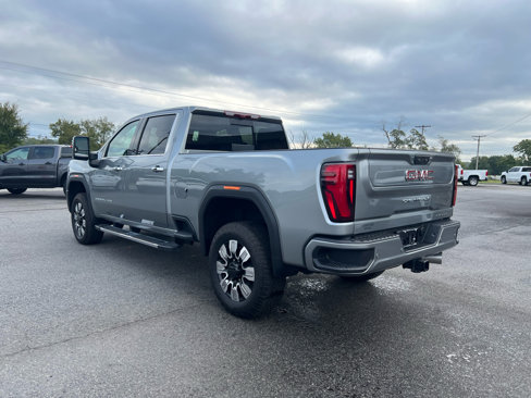 Used 2025 GMC Sierra 3500 Denali w/ Denali Reserve Package image 13