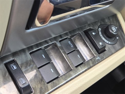 Certified 2017 Ford Expedition Limited image 23