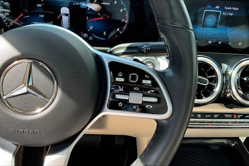 Used 2021 Mercedes-Benz GLB 250 4MATIC image 18