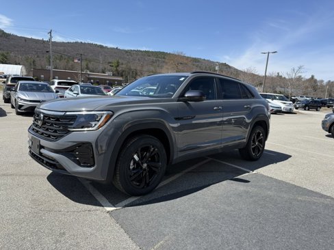 New 2025 Volkswagen Atlas Cross Sport SEL R-Line image 7