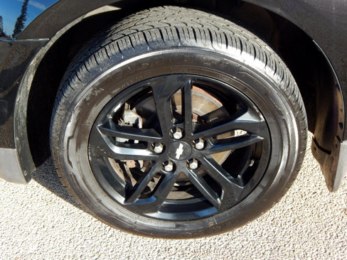 Used 2017 Chevrolet Equinox LT w/ Midnight Edition image 30