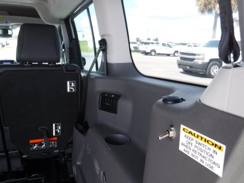 Used 2020 Ford Transit Connect XL image 4