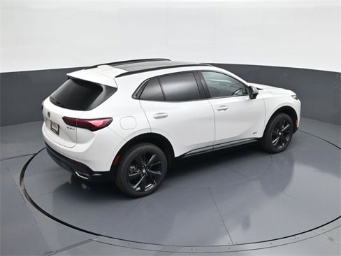 Used 2025 Buick Envision Sport Touring image 17