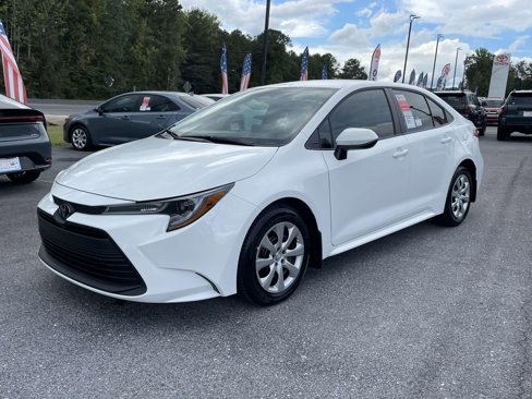 New 2026 Toyota Corolla LE image 5