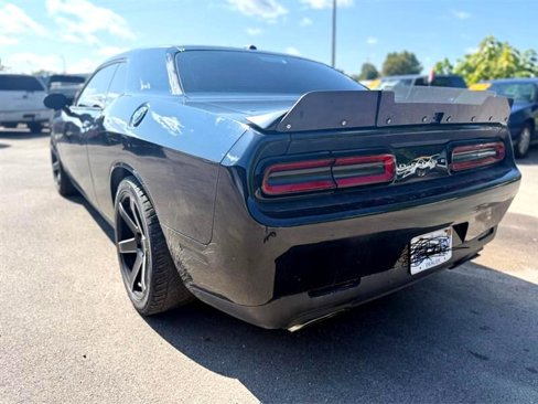 Used 2019 Dodge Challenger R/T w/ Blacktop Package image 4