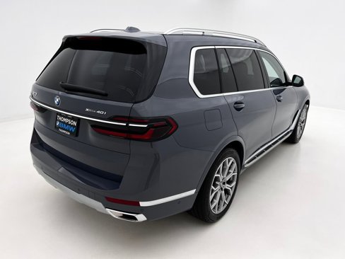 New 2026 BMW X7 xDrive40i image 5