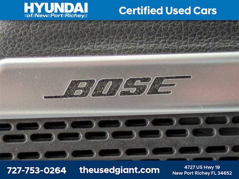 Used 2025 Hyundai Santa Fe Limited image 40