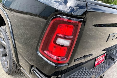 New 2026 RAM 1500 4x4 Crew Cab image 15