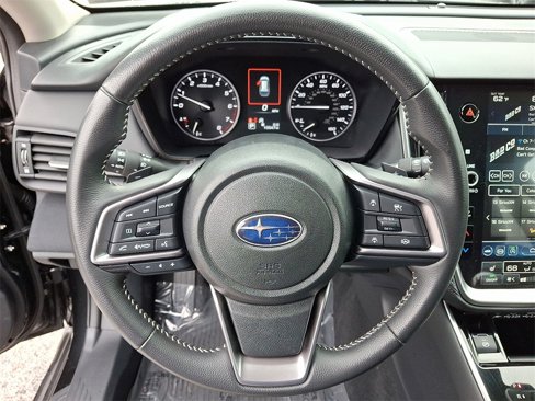 Certified 2025 Subaru Outback Premium w/ Popular Package #1A image 18