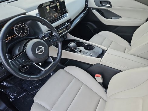 Used 2023 Nissan Rogue SL w/ SL Premium Package image 16