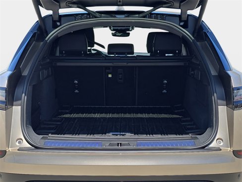 New 2026 Land Rover Range Rover Velar S image 12