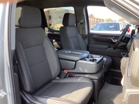 New 2026 GMC Sierra 1500 Elevation image 29