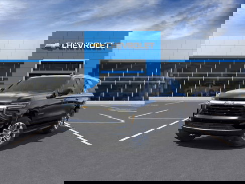 New 2025 Chevrolet Suburban LS image 8