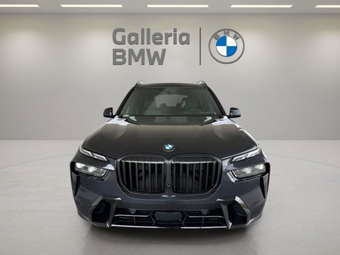 Used 2026 BMW X7 xDrive40i w/ M Sport Package image 5