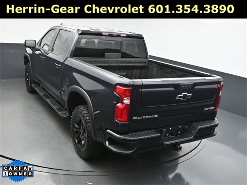 Used 2023 Chevrolet Silverado 1500 ZR2 w/ Technology Package image 35