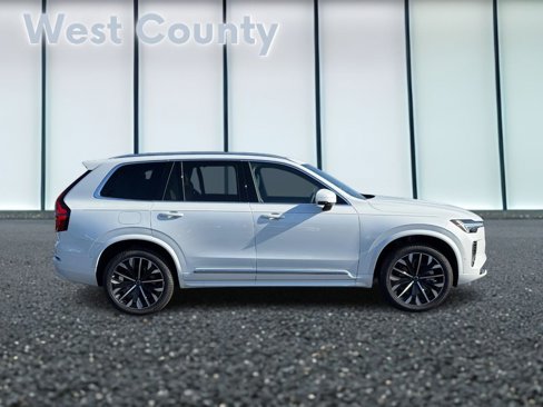 New 2026 Volvo XC90 B6 Plus w/ Protection Package Premier image 2