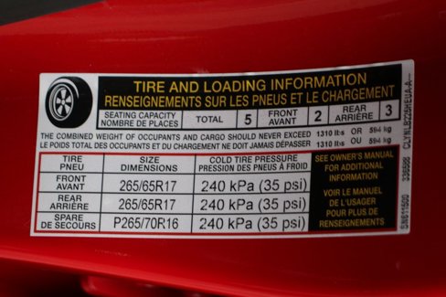 Used 2025 Nissan Frontier SV image 43