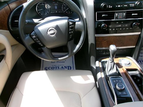 Used 2024 Nissan Armada SL w/ Captain's Chairs Package image 12