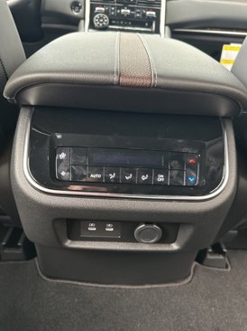 New 2025 Nissan Armada SL w/ Captain's Chari Seat Package image 15