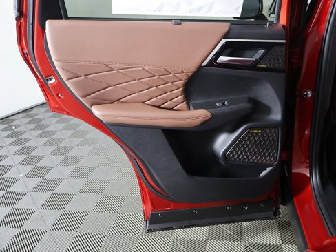 New 2025 Mitsubishi Outlander SEL image 32