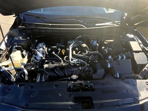 Used 2021 Nissan Altima 2.5 SR w/ SR Premium Package image 17