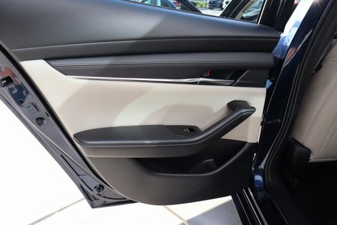 Certified 2025 MAZDA MAZDA3 s image 25