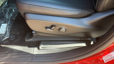 New 2026 Chrysler Pacifica Select image 18