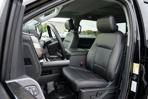 New 2026 Ford F350 Lariat w/ Chrome Package image 12