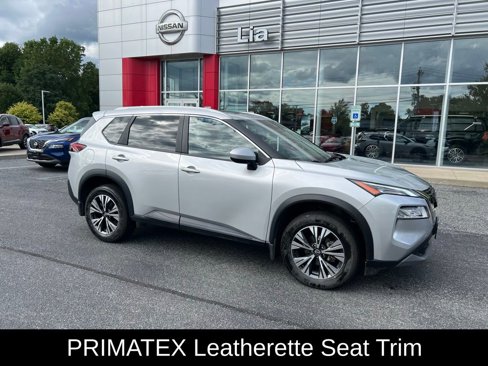 Used 2023 Nissan Rogue SV w/ SV Premium B Package image 17