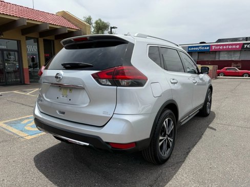 Used 2018 Nissan Rogue SL image 10
