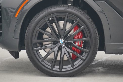New 2026 BMW X6 M60i w/ Executive Package image 5