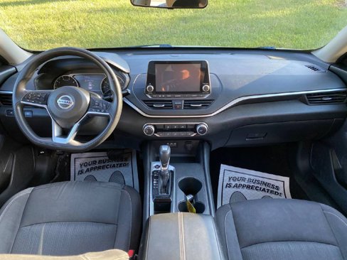 Used 2020 Nissan Altima 2.5 S image 4