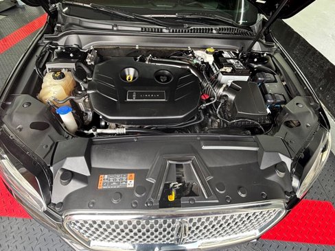 Used 2019 Lincoln MKZ Reserve image 19