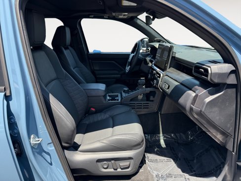 Used 2025 Toyota 4Runner TRD Off-Road image 19
