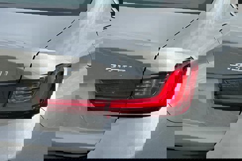 Used 2024 BMW 330i Sedan image 29