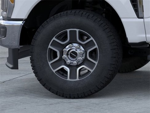 New 2025 Ford F250 XLT image 19