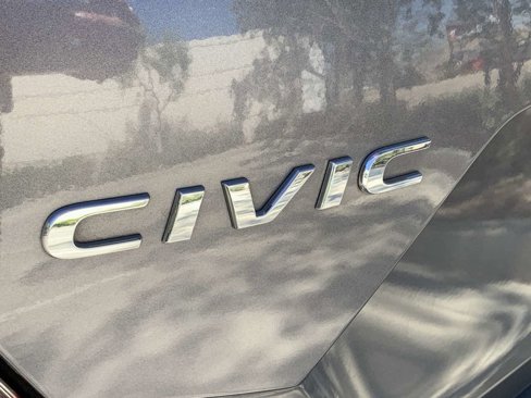 Used 2021 Honda Civic Sport image 8