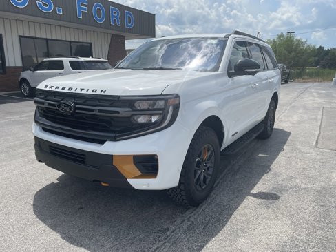 New 2025 Ford Expedition Tremor image 2