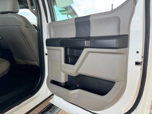 Used 2022 Ford F250 XL w/ Power Equipment Group image 25