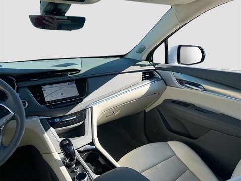 Used 2025 Cadillac XT5 Premium Luxury w/ Technology Package image 25