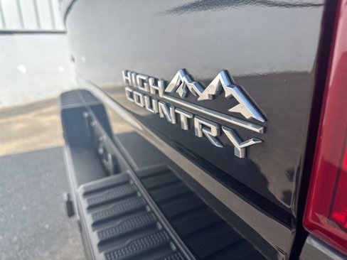 Used 2023 Chevrolet Silverado 1500 High Country w/ High Country Premium Package image 31