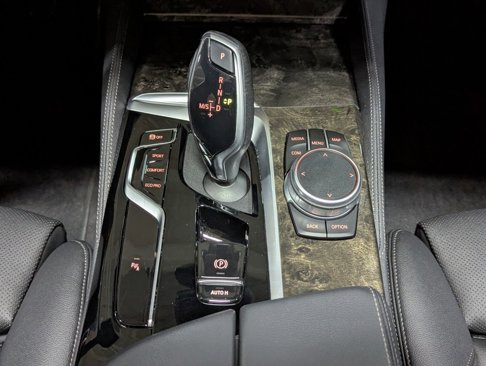 Used 2022 BMW 540i xDrive w/ M Sport Package image 43