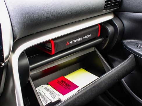 New 2026 Mitsubishi Eclipse Cross SEL image 19