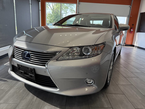 Used 2014 Lexus ES 300h image 3