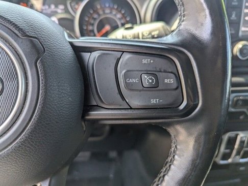 Used 2020 Jeep Wrangler Unlimited Sport image 19