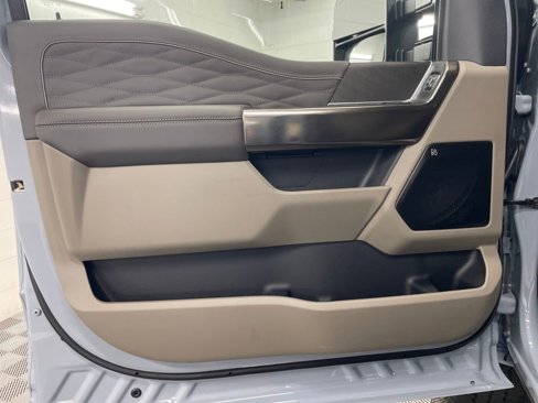 New 2026 Ford F350 Platinum w/ Platinum Plus Package image 16