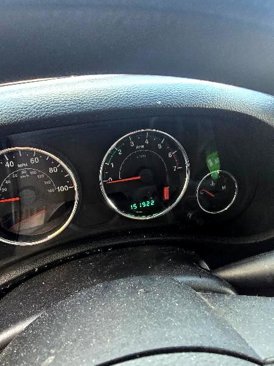 Used 2015 Jeep Cherokee Trailhawk w/ Comfort/Convenience Group image 8
