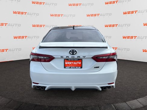 Used 2023 Toyota Camry XSE image 4