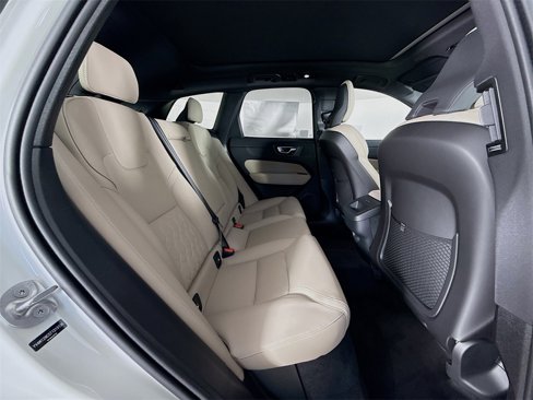 New 2026 Volvo XC60 B5 Plus w/ Protection Package Premier image 27