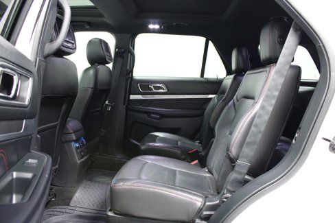 Used 2018 Ford Explorer Sport w/ Equipment Group 401A image 13